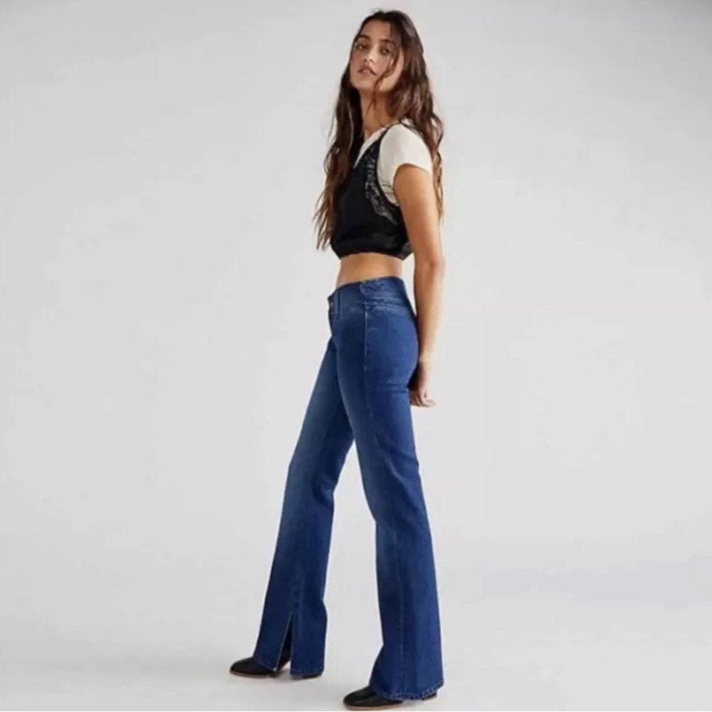 NWT Free People Stillwater Low-Rise Slim Flare Jeans, Sz 26